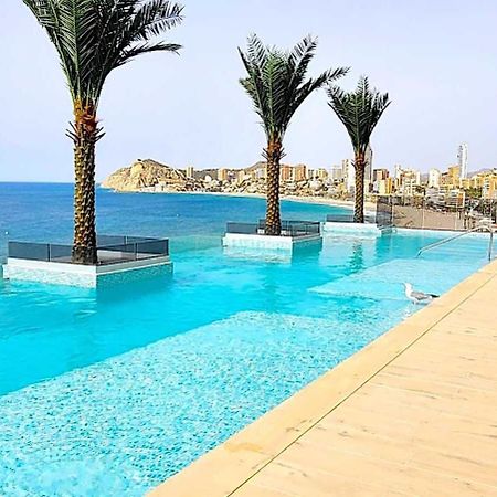 Apartamento De Lujo En Primera Linea De Playa Benidorm Luaran gambar