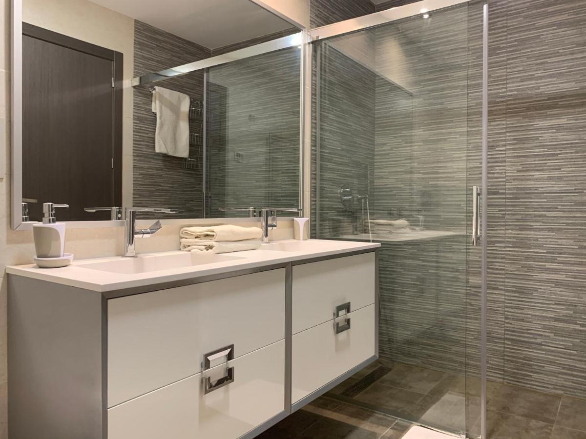 Apartamento De Lujo En Primera Linea De Playa Benidorm Luaran gambar