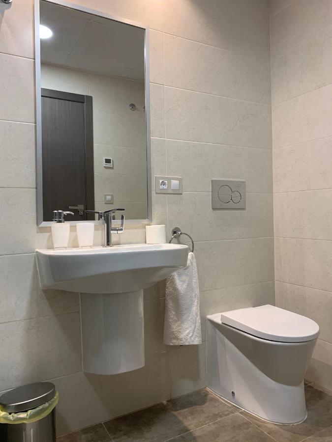 Apartamento De Lujo En Primera Linea De Playa Benidorm Luaran gambar